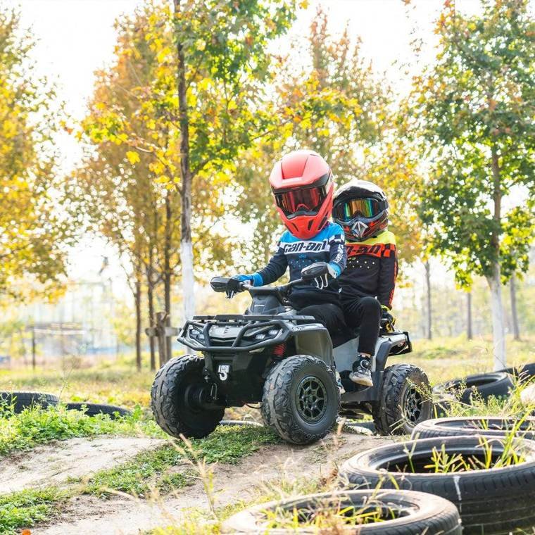 Officially Licensed Can-Am Outlander 24V Kids Ride-On ATV