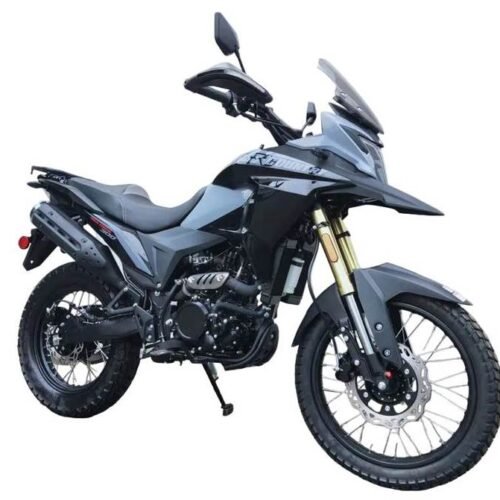 Cross Country 300 Dual Sport Enduro, BOSCH EFI, Water Cooled, 6-speed, Balanced Shaft Engine, Electric Start, 34.6 inch Seat Height, Bluetooth Speakers