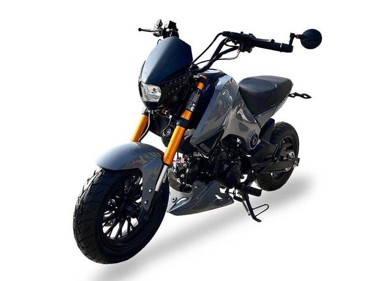 Fuerza 125cc Motorcycle, 4-Speed Manual, Dual Disc Brakes, 12 inch Aluminum Wheels, 50 State Legal