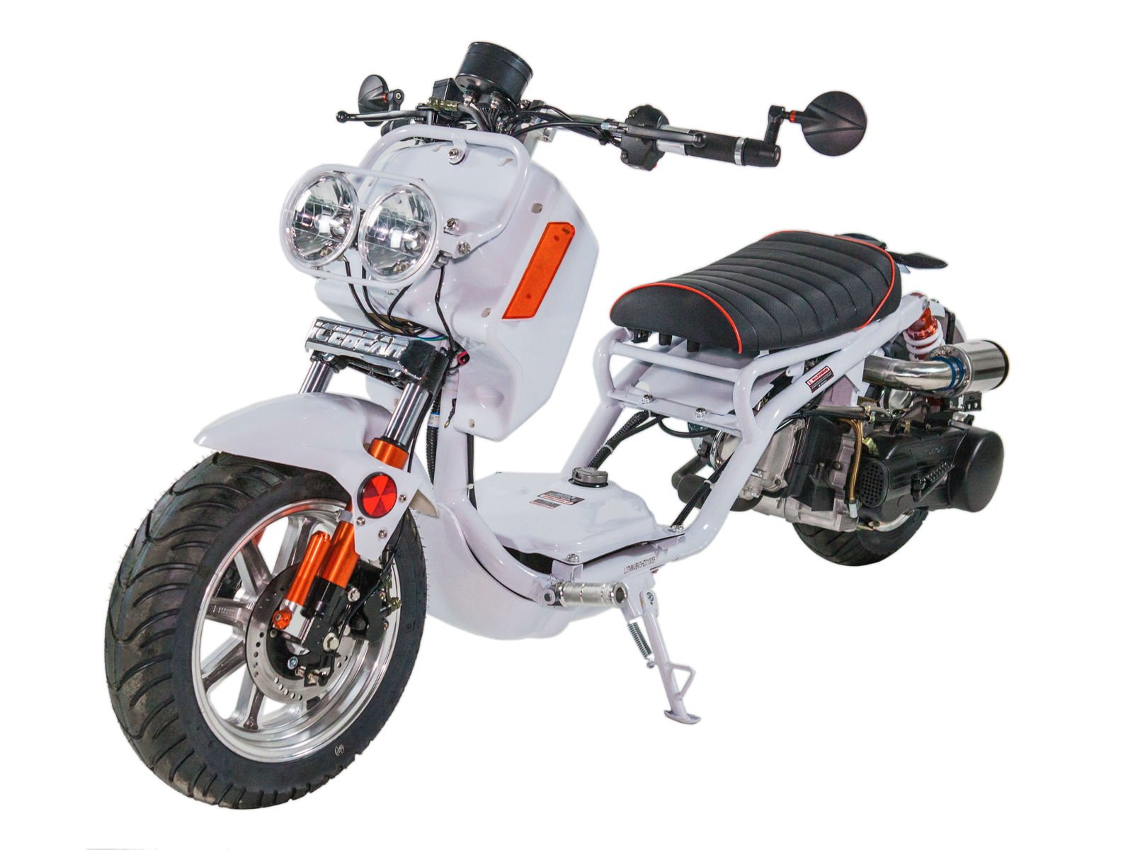 Maddog Gen IV 150cc Street Scooter, Automatic, Front Disc Brake, 12 inch Aluminum Wheels, LED Lights, Digital Speedometer, 50 State Legal - Metallic White