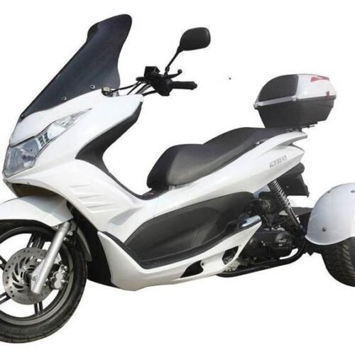 Q6 50cc Trike, Automatic Shifting, Full Wind Screen, Locking Trunk for sale