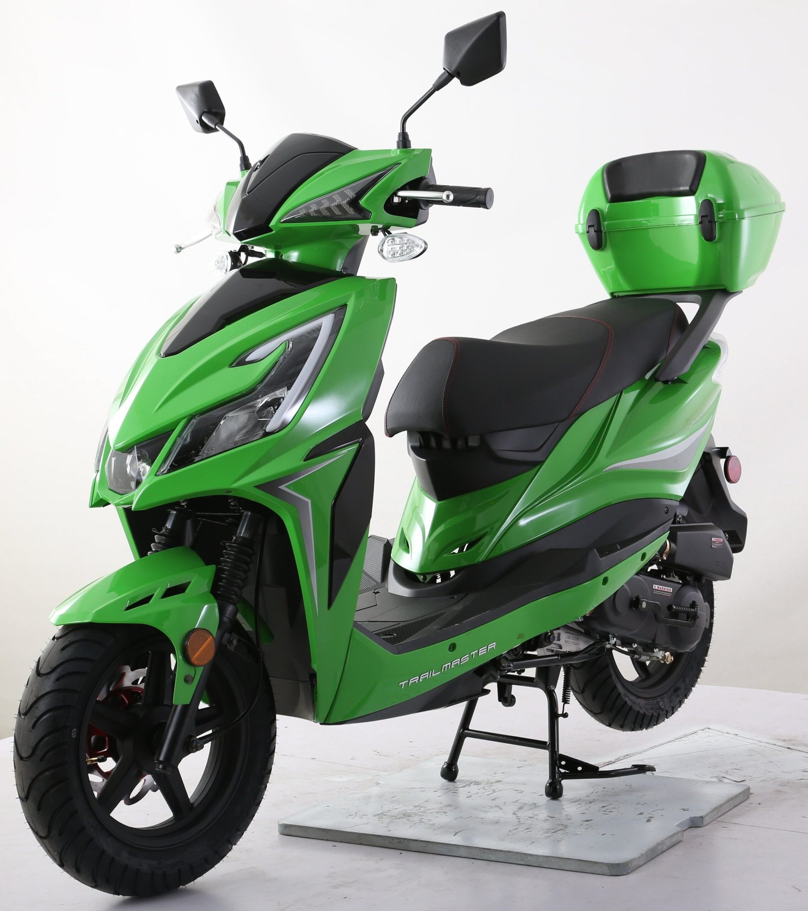 TrailMaster Trophy 50cc Street Scooter - Green