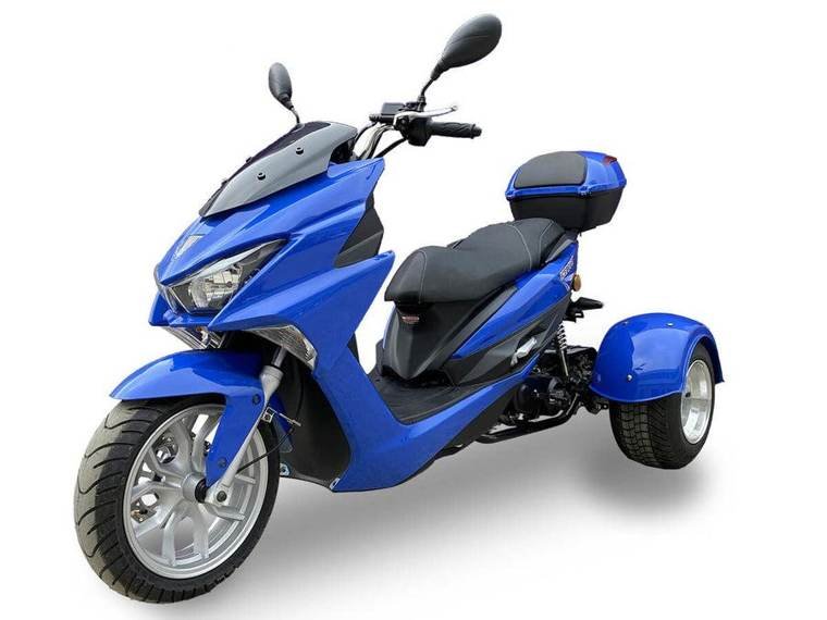Trifecta 150cc Street Trike, Automatic, Disc Brakes, Aluminum Wheels, Trunk and Windshield Included