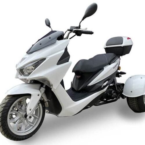 Trifecta 50cc Street Trike, Automatic, Disc Brakes, Aluminum Wheels, Trunk and Windshield Included for sale